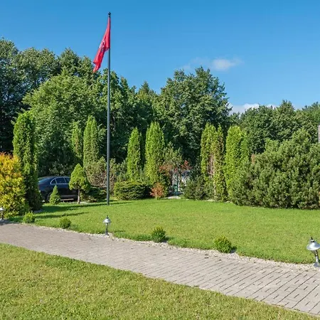 Апартаменти Kunigiskiu Apartamentai Паланга