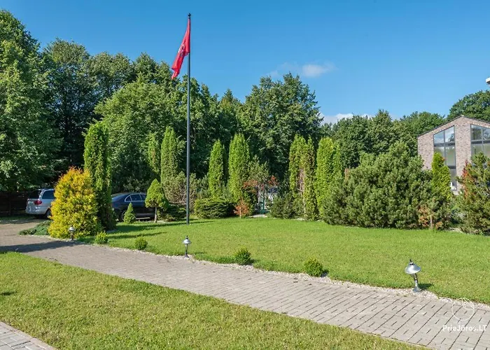 Апартаменти Kunigiskiu Apartamentai Паланга